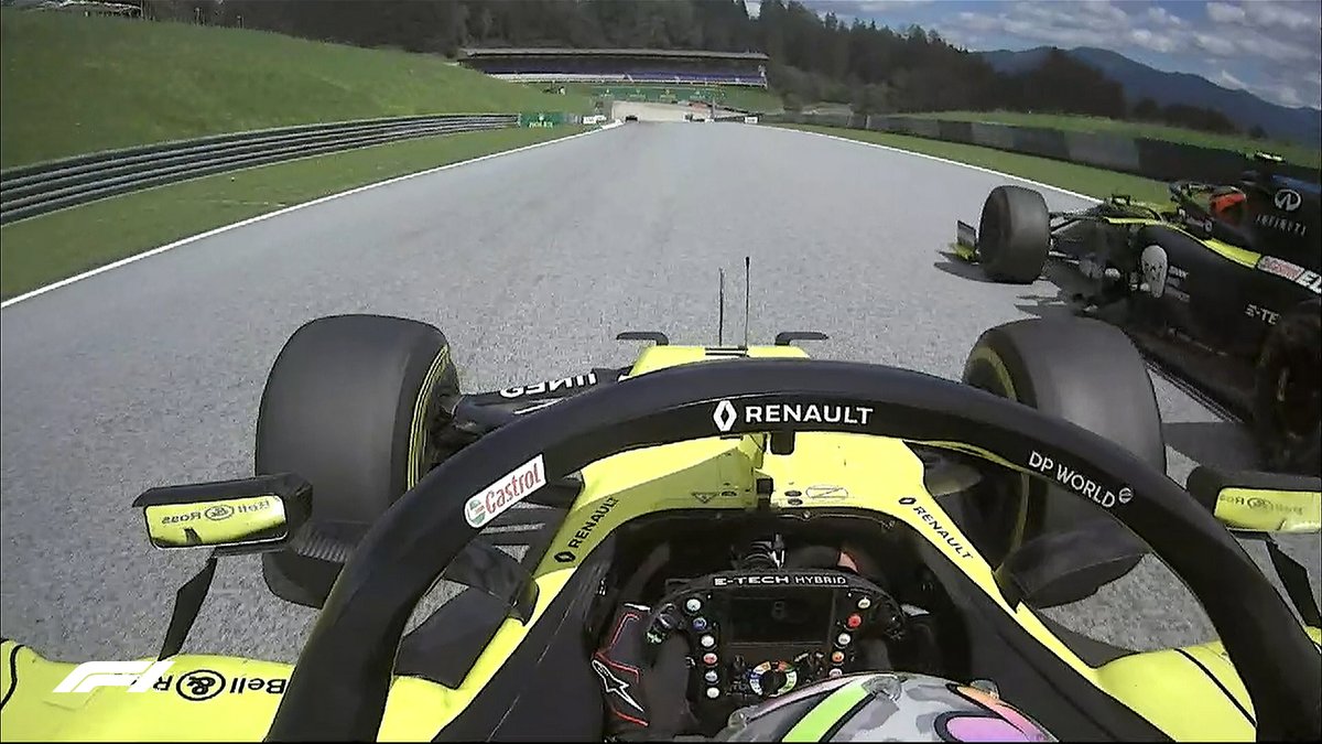 F1's tweet photo. LAP 19/71 

Ricciardo tries again and gets past Ocon

He's up to P6

#AustrianGP 🇦🇹 #F1 https://t.co/5sXY44yOtr