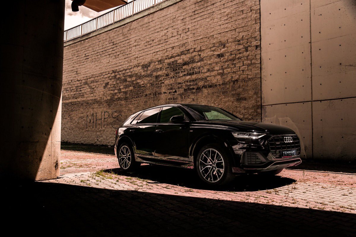 MotorsYenikoy's tweet photo. Audi Q8, dört kapılı lüks bir coupé'nin zarafetini, büyük bir SUV'nin pratik çok yönlü kullanım özelliğiyle birleştirir.
AUDI Q8 50TDI QUATTRO
#yenikoymotors #audi #q8 #50tdi #quattro https://t.co/gmjZ45ynST