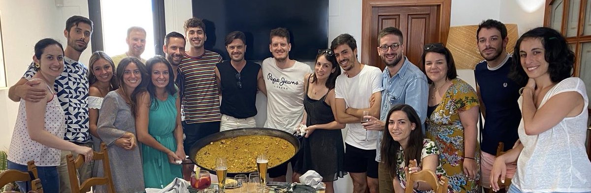 #Paella ValenTAC

<a href="/AHormag/">Ana Horcajada M</a> 
<a href="/forflatforms/">Javier</a> 
<a href="/mentamai/">maidiremai</a> 
@josep_DdM 
@raulpuerta 
<a href="/PabloMunoz_/">Pablo</a> 
<a href="/luisntlopez/">Luis</a> 
<a href="/BeaPHidalgo/">Beatriz Postigo</a>
