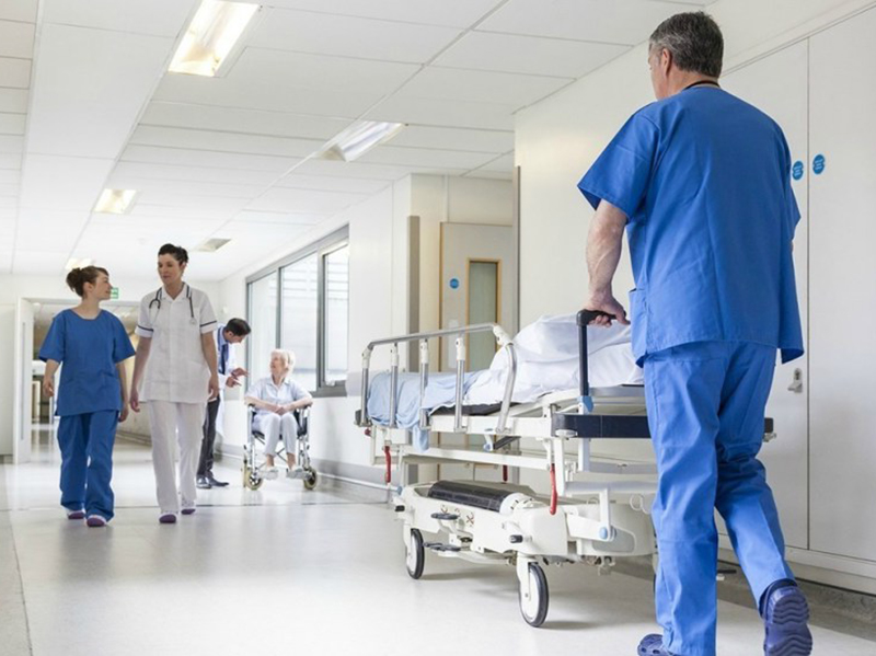 AssoCare's tweet photo. La Regione Puglia ha emanato il bando per un Corso gratuito di riqualifica per Osa, Adb, Adest e Ota. Diventeranno Operatori Socio Sanitari.
Nei #adb #Adest #comevotare #Diventareoss #operatorisociosanitari #Osa #oss #RegionePuglia https://t.co/bVQO5SO7Kk https://t.co/e1sUyqi9rx