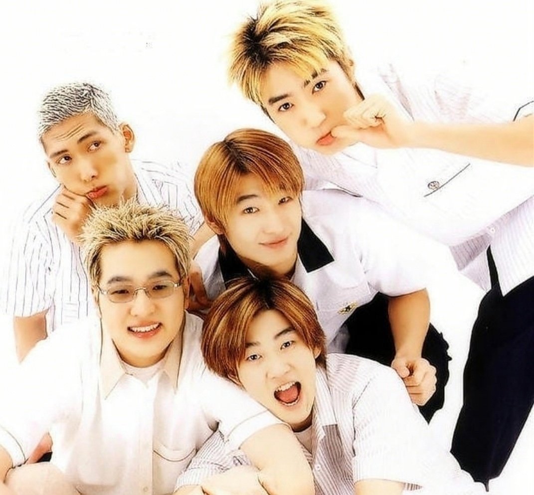 Группа g d b. G. G. Saturday группа k-pop. O.