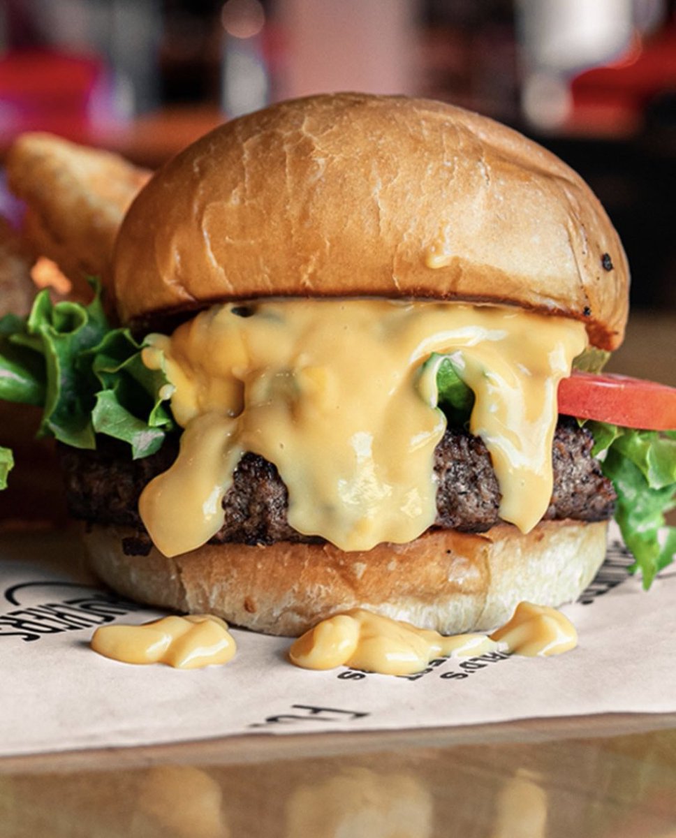 MyFudds's tweet photo. Say CHEESE because we are opening back up TOMORROW in Reading🎉🎉🎉#FuddsIsBack https://t.co/QrrlZsAzVL