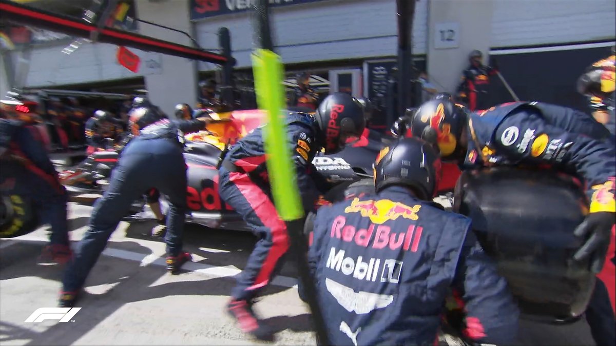 F1's tweet photo. LAP 25/71

Box, box! Verstappen into the pits, and back out on track in P3 

#AustrianGP 🇦🇹 #F1 https://t.co/n8sPMTchfI
