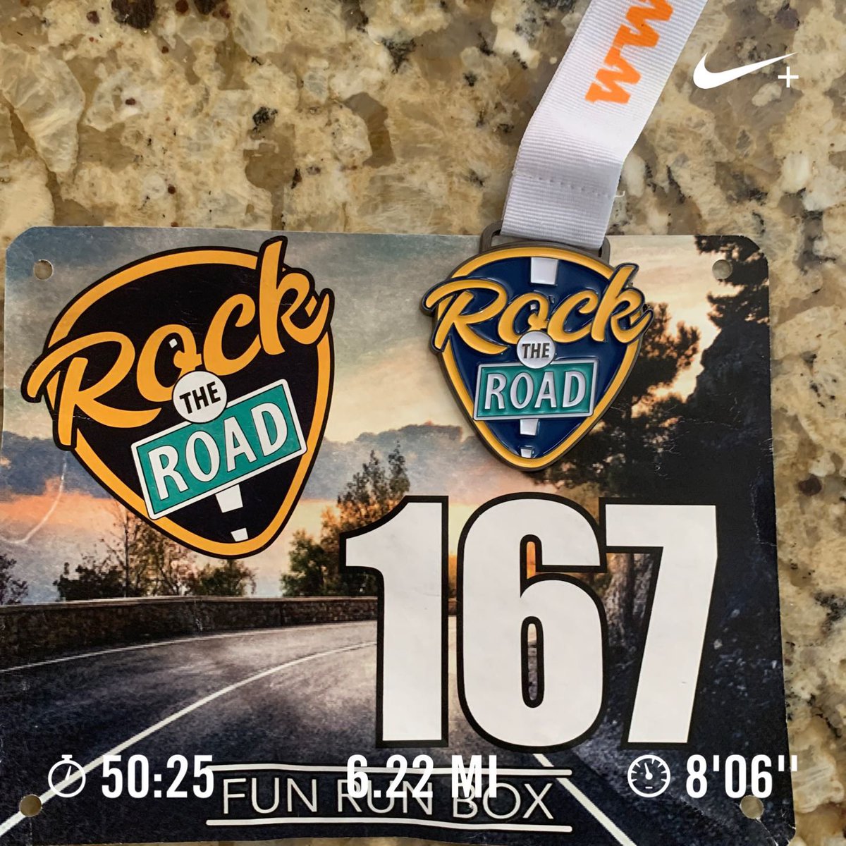 dmv1332's tweet photo. Ran 6.22 miles with Nike Run Club #JustDoIt @funrunbox #rock the road 10k!! #rocktheroad10k #rocktheroad #funrunbox #justdoitsunday #justdoit10k #nike #nikerunning #nikerunclub #nike #vaporfly4 #energuze #hydrate #recover https://t.co/QynW2F8Mqf