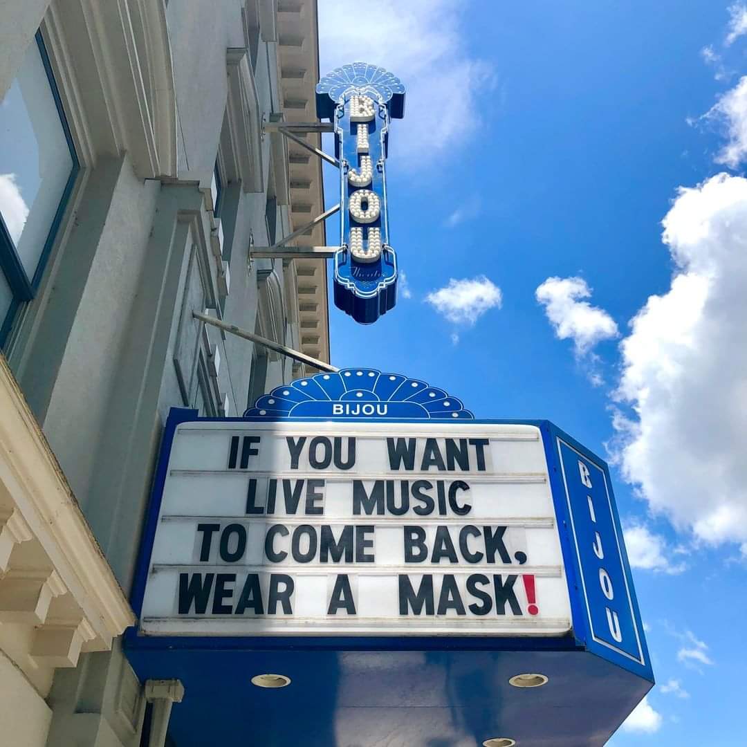 TheGrungeScene's tweet image. 