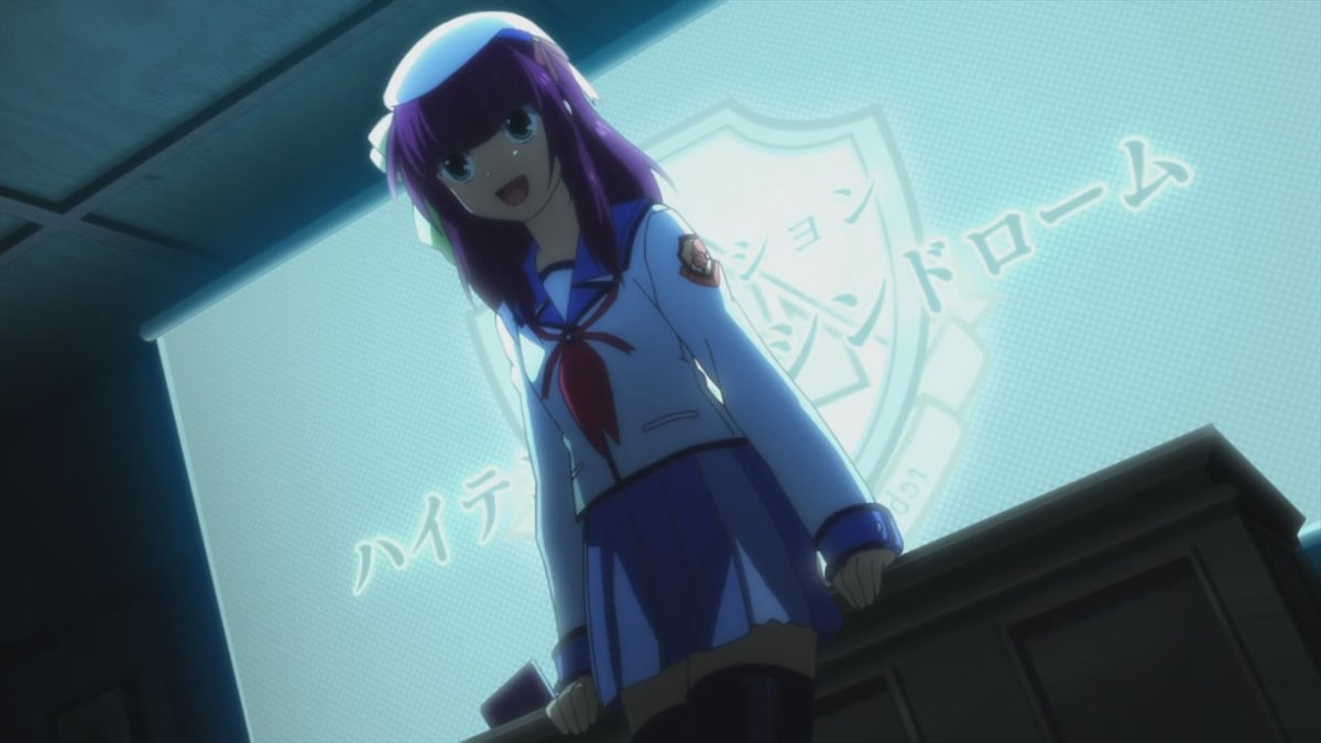 Yuri Nakamura alias "Yurippe" la leader du Front de l'Au-Delà dans Angel Beats !Chef du groupe de résistance, déterminée à se révolter contre Dieu qui l'a privé injustement de son bonheur, Yurippe n'hésite pas à prendre les armes et à élaborer toutes sortes de tactiques