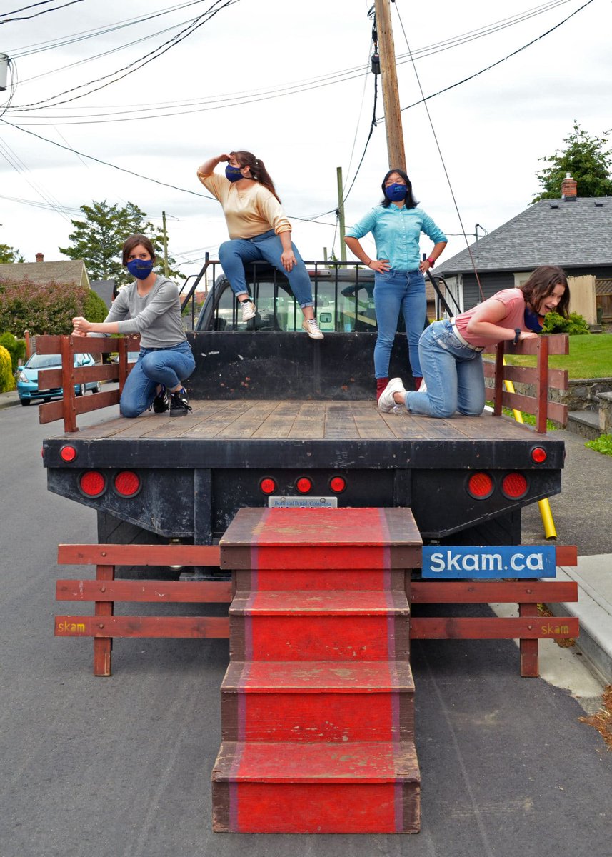 Theatre SKAM: Pop-Up Theatre Home Delivery! @theatreSKAM is delivering 15 minute comedic, playful shows created &amp; performed by emerging artists. The service runs by donation. Head over to their website to book an outdoor performance for your street! skam.ca/pop-up/