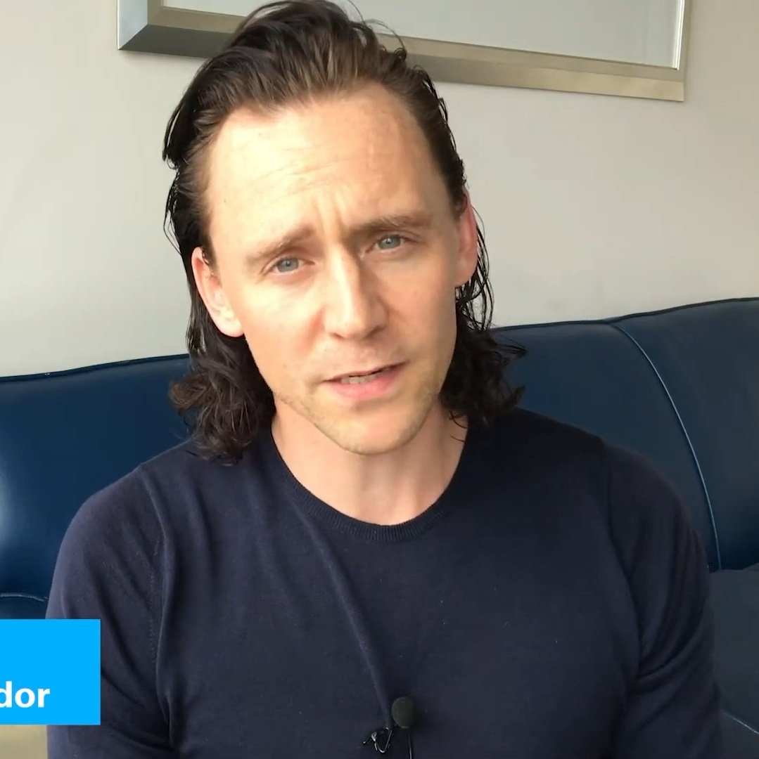 ps_hiddles's tweet image. You look so angelic when you talking about children and thinking help others 😍💙👼🏻
#TomHiddleston