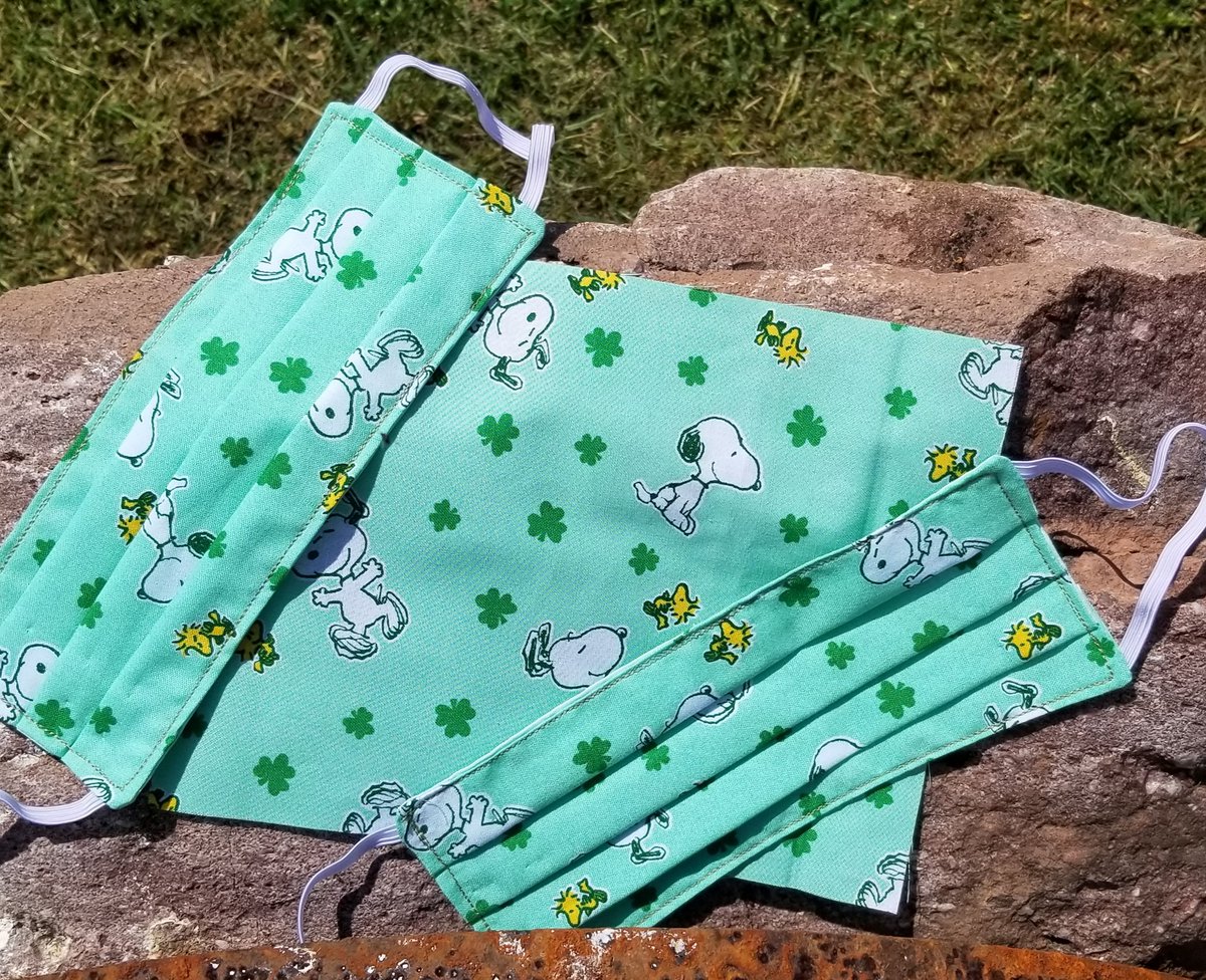 MiniBakedCoven's tweet photo. Im having a sale.

This virus is kicking our ass. Im kicking back with 20%  off all masks this week. Until  July 18.

I have a week off and time to hammer down.

https://t.co/TJ044K7gCi https://t.co/rk9FEUaaLh