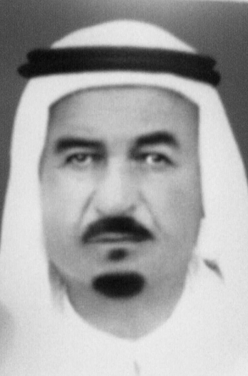shamr_kom's tweet image. 🔻
.
.
سيرة الشاعر مطيران بن عاشق ||
.
.
هو مطيران بن عاشق الوسمي ينتسب لفخذ الشواريق من الصبحي من زوبع من شمّـر ، ولد في عشرينيات القرن الماضي ، يعد مطيران بن عاشق من اعلام شعراء القبيلة ، وله العديد من القصائد الراسخه في ذاكرة الرواه .
من صفحة الفاضل
@jarrahkuwit
.
.
