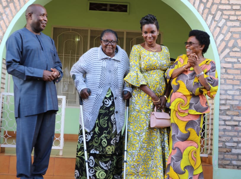 Ntare Rushatsi House tweet media