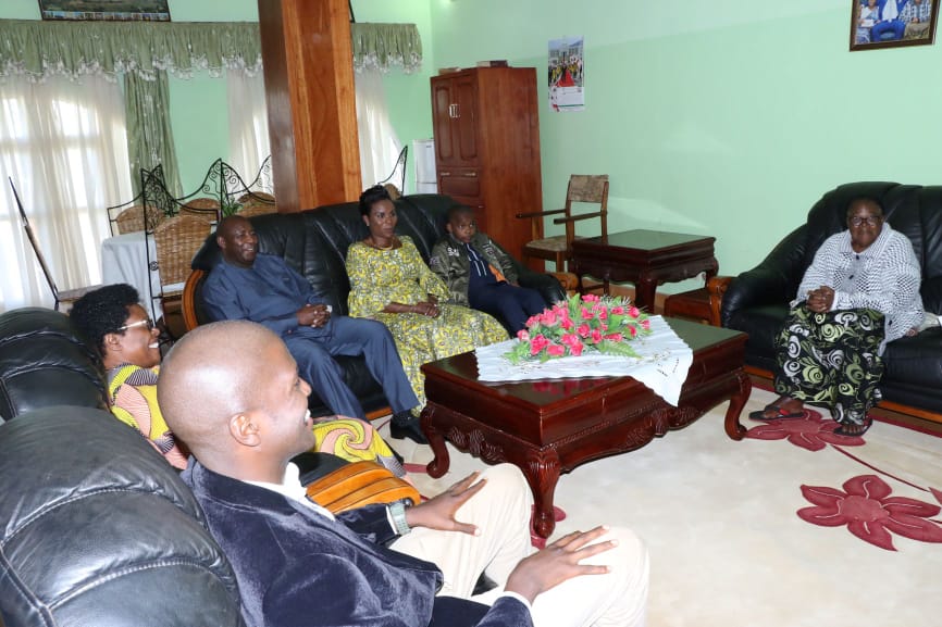 Ntare Rushatsi House tweet media