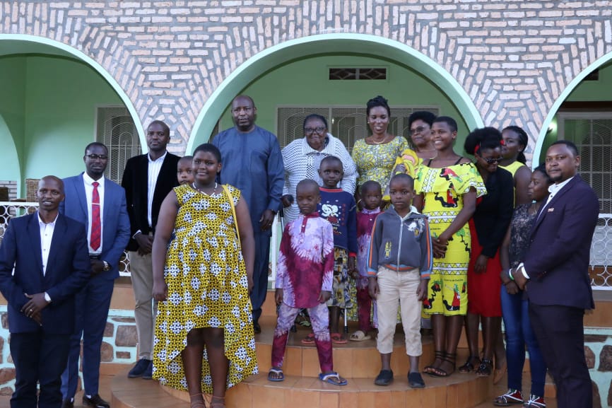 Ntare Rushatsi House tweet media