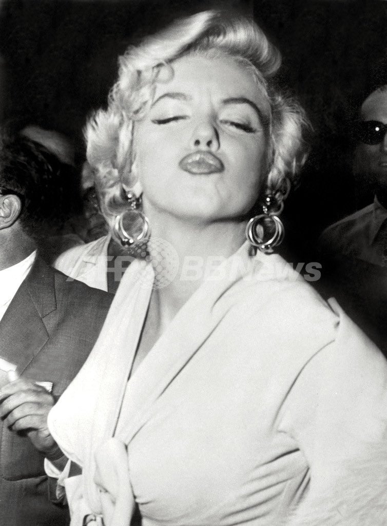 おかき パラパラの こぉこちゃん かわいいさと色気の中にお上品さも兼ね備えていてギャルなのに マリリンモンローみたいだったな