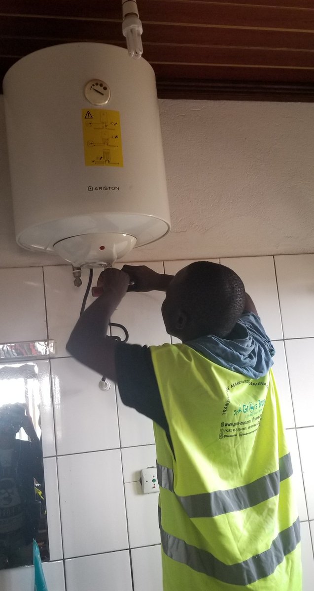 Pour vos déménagement nous nous occupons littéralement de tout : que ce soit pour le nettoyage de vos locaux ; ou la fixation de vos écrans au mur, le montage et le démontage de vos chauffe-eau, machines à laver, climatiseurs etc..

Obtenez votre devis sur gros-bras.com