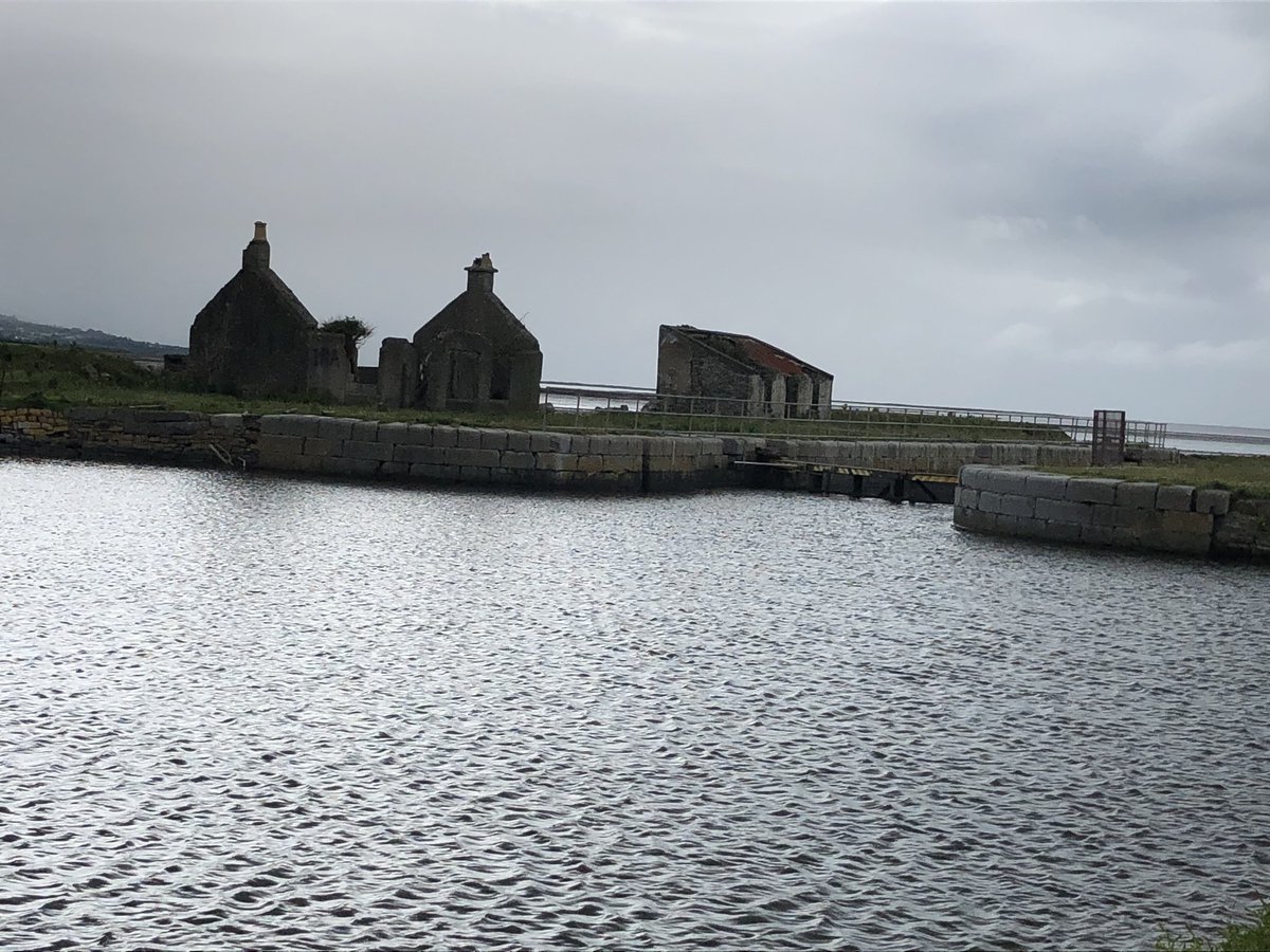 Real_Ken_Tobin's tweet photo. Even on an overcast day, this place is stunning #Tralee #Cockleshell #Canal https://t.co/8Ag4xwOmGd