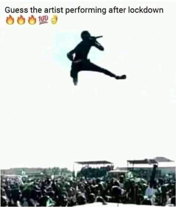 JhokMatthew's tweet photo. This is how artists will perform after the lockdown #Saga_T https://t.co/ZtWUXQ3hMo