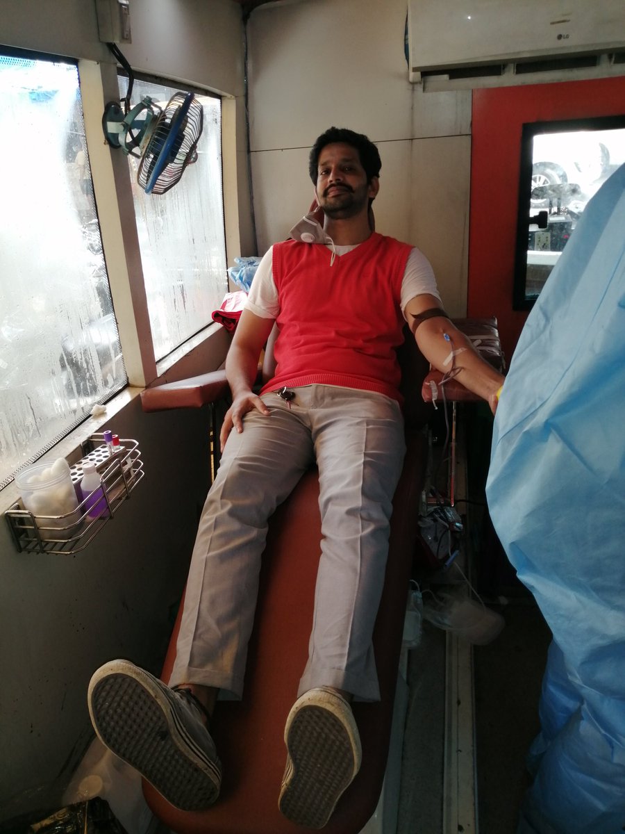 Under the guidance of Shri. Sameer Desaiji Donated blood on 11th July 2020..to support Corona Pandemic...
#BJYMCares
#BJYMMumbai