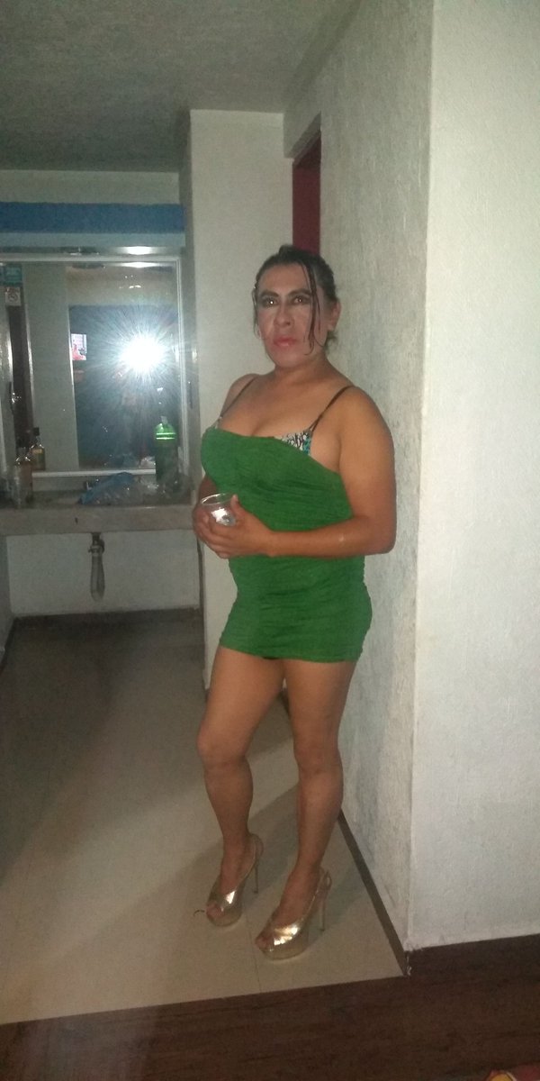 Hola bebes quien gusta acompañarme al hotel