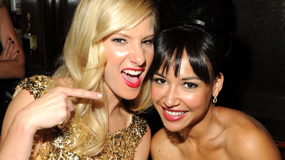 PekeGriffyn's tweet photo. some of my fav pics of naya and heather, bc we kinda need some positivity right now 🙏🤞
 #FindNayaRivera #PrayForNaya #NayaRivera #FindNaya https://t.co/Mgz0tYUAwR