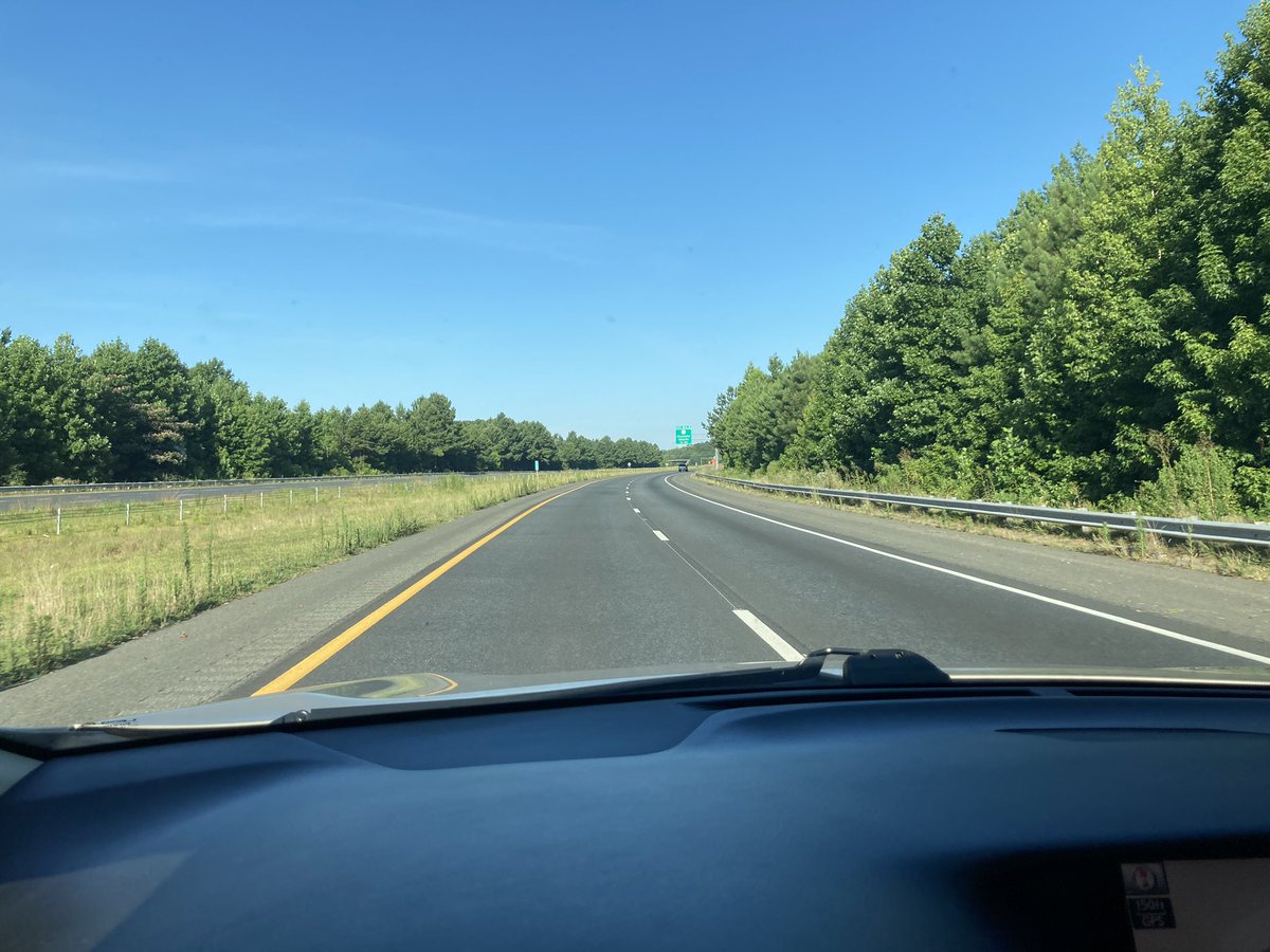 You can either travel or read,but either your body or soul must be on the way. #ambassadorsummercamp #unitingourworld 身体和灵魂都应该在路上～😁Enjoy my Road Trip~<a href="/ParticipateLrng/">Participate Learning</a> <a href="/JudyOuyang/">Judy Ouyang</a> <a href="/JeanPu14/">Zheng Pu</a> <a href="/MicheleMacumber/">𝕄𝕚𝕔𝕙𝕖𝕝𝕝𝕖 𝕄𝕒𝕔𝕦𝕞𝕓𝕖𝕣</a>