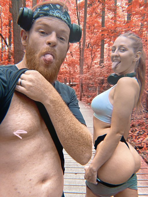 This coming week we start out West Coast van tour yay! We are doing a gas money rally on 0nlyfanz. $3