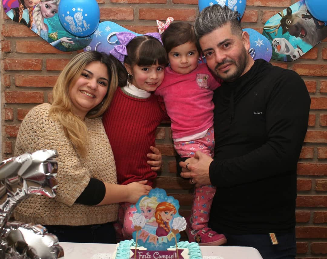 VictorDanielJ18's tweet photo. #cumple6maiavictoria
Gracias a Todos por los saludos y poder Compartir un Ratito junto a Maia, les Bendecimos Familia y  amigos ♥ Dios les Bendiga 🙏 Ricamente.
Hermosas las Fotos Cuñi @andybfotografia
 @ Villa Gran Parque, Cordoba, Argentina https://t.co/769DZKRYTr