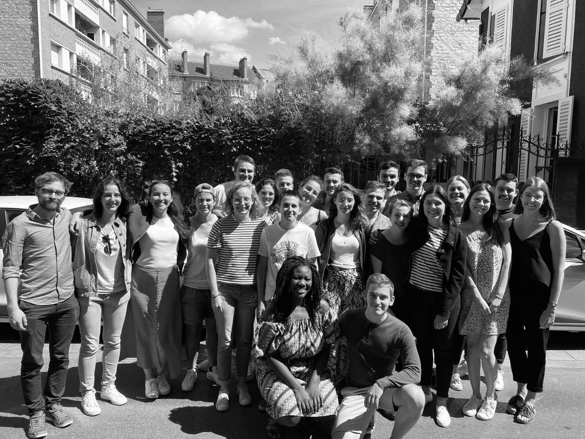 Marine_Couve's tweet photo. Le week end de passation s’achève, l’occasion pour nous de former le nouveau bureau de @Pharma_ANEPF élu le week-end dernier.

A vous de jouer maintenant &amp; plein de courage pour cette année passionnante qui ne fait que commencer ! 💪🏻

Cc @Valentin_ANEPF https://t.co/HNiwb6ERQq