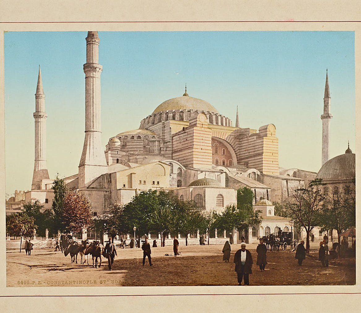 Sultan Abdülhamid Han 
bize #AyasofyaCamii nin son güzel fotoğraflarını 
paha biçilmez bir hazine olarak bıraktığı için de 
hürmet ve muhabbete layıktır
Şu güzelliğe bakar mısınız
#Ayasofyam RT