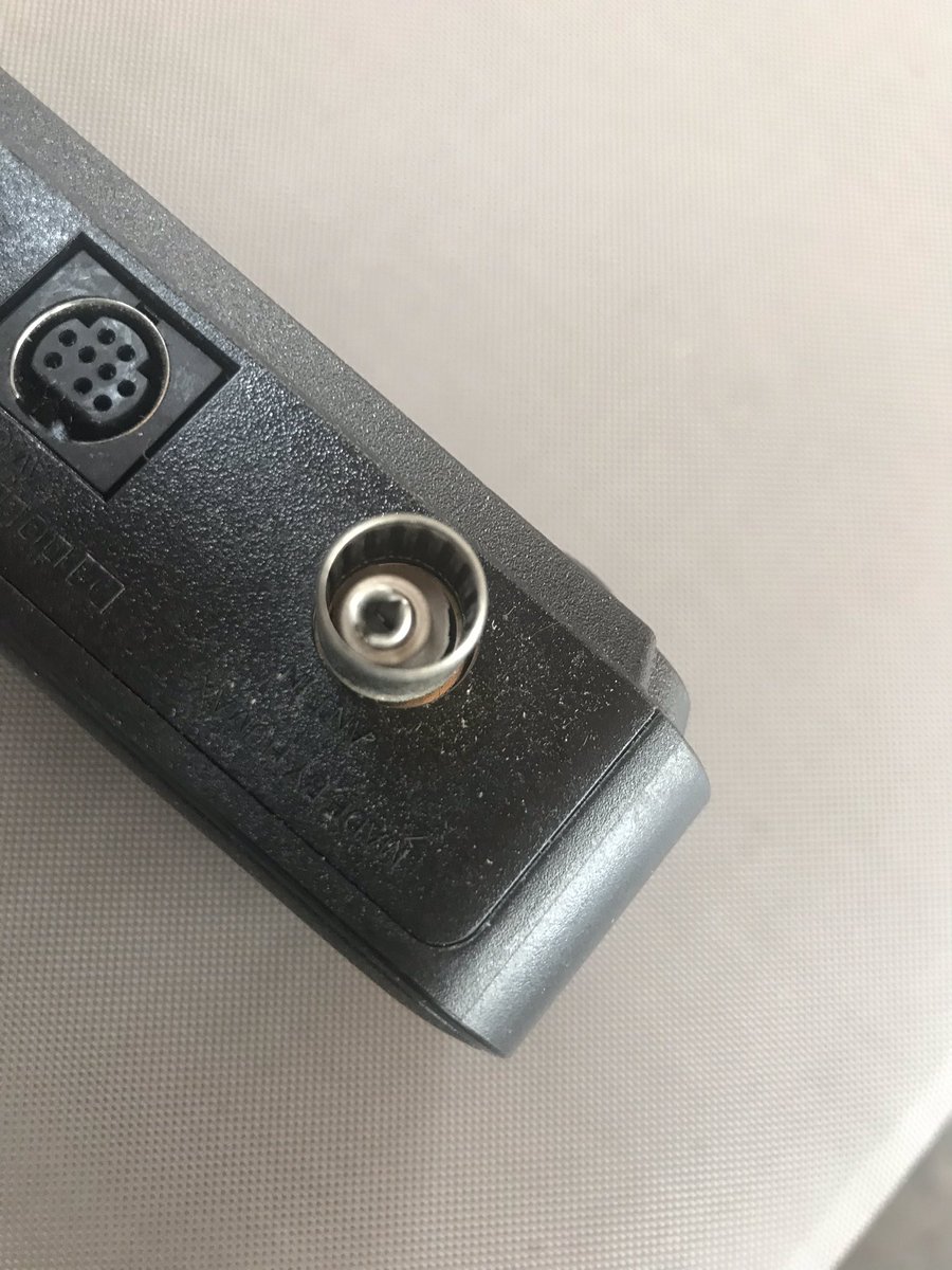 Beste <a href="/ZiggoWebcare/">Ziggo</a> ik heb een E48-32 melding op mijn digitale ontvanger. Heb alle stappen op de website doorlopen maar denk het probleem te hebben gevonden. De coax input lijkt niet helemaal lekker meer