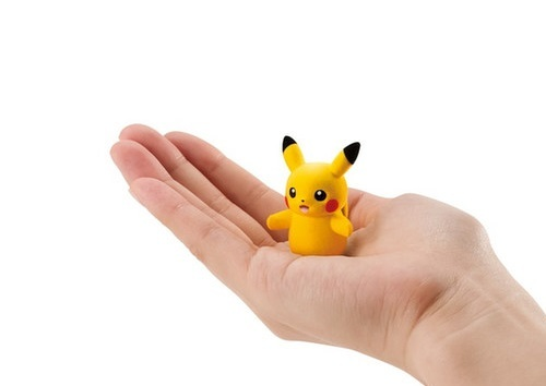 ReviewsPokemon's tweet photo. This tiny Pikachu rt if you agree https://t.co/SXEIyF4y2x