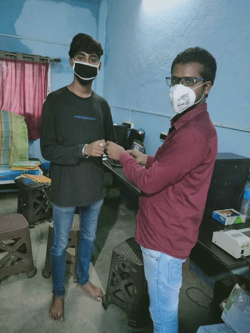 edudhn's tweet image. On the occasion of Bal diwas lots students of class 10th (just passed) are encouraged by giving them I&apos;d &amp;amp; password of Cyber security and English speaking courses in free. #CSCBalDiwas #CSCDiwas