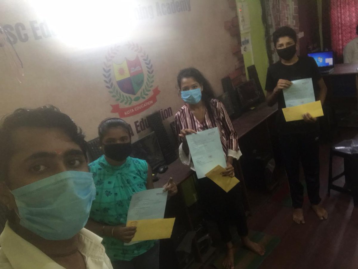 edudhn's tweet image. On the occasion of Bal diwas lots students of class 10th (just passed) are encouraged by giving them I&apos;d &amp;amp; password of Cyber security and English speaking courses in free. #CSCBalDiwas #CSCDiwas