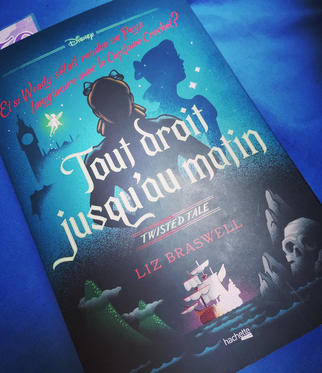BiibiiVdk's tweet photo. 🌠🌊Aujourd'hui j'ai envie de m'évader au Pays Imaginaire, de souffler, de profiter du soleil et de sortir ma poussière de fée pour rejoindre Peter Pan et ses amis dans ce nouveau Twisted Tales écrit part @LizBraswell  ! 🌠🌊 https://t.co/FQvAlsBYYa