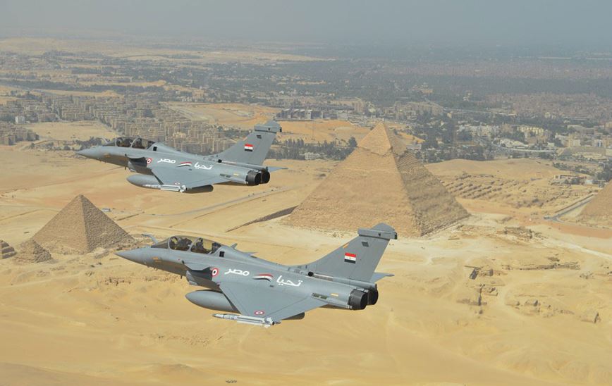 andreasmoun's tweet photo. The #ArabWeekly: ''#Egypt raises army readiness in anticipation of Libya showdown with #Turkey'' 

#Egypt #Libya #Sisi #Erdogan #Turkey https://t.co/uOEJCKKPbA