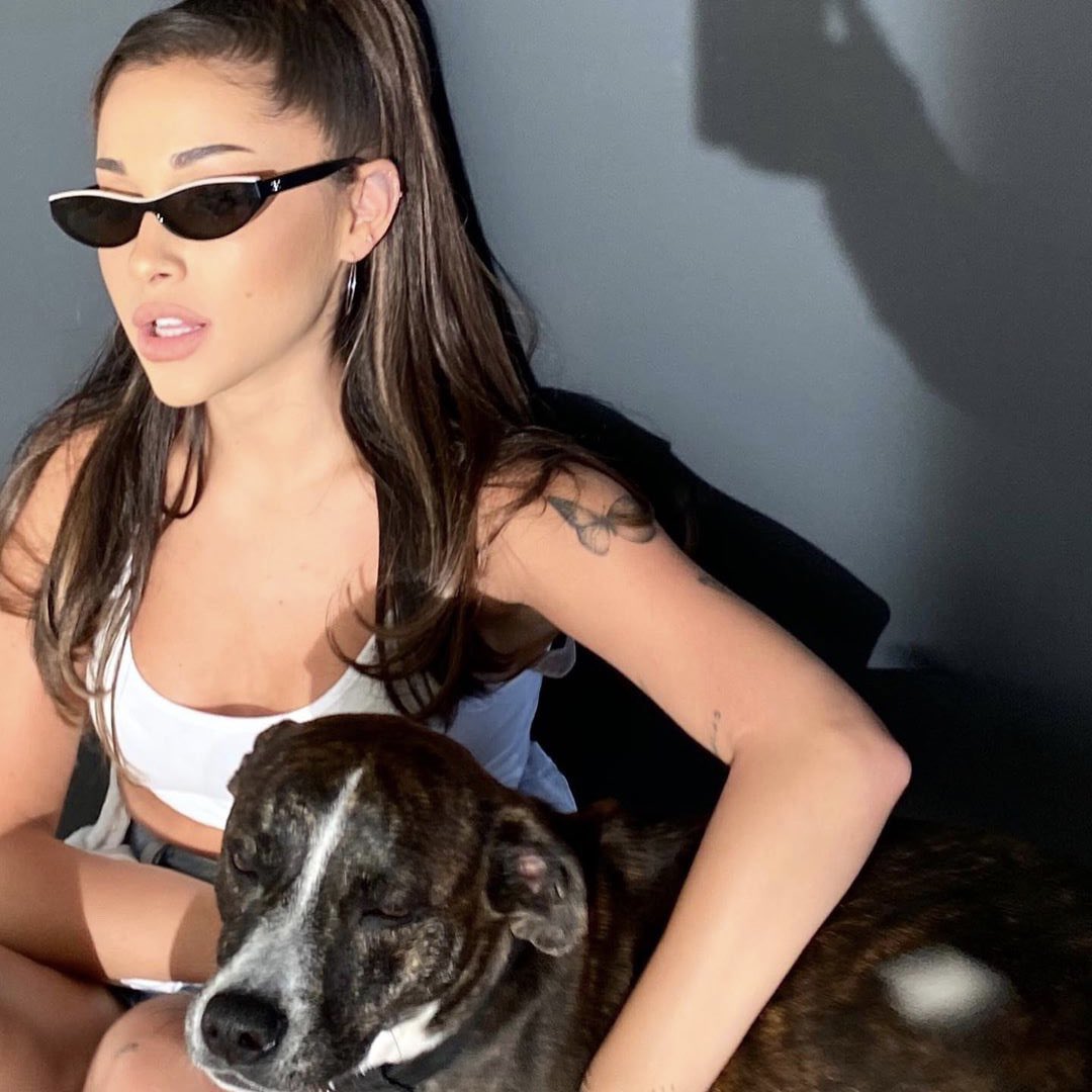ArianaToday's tweet photo. Ariana via Instagram https://t.co/U1hLZg5ell