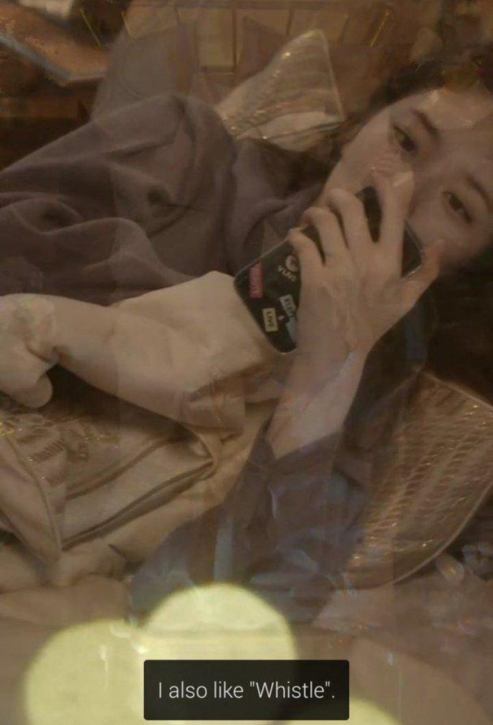 chaeustic's tweet photo. Just wanted to tell everyone that in past Suzy has said that Blackpink song whistle. And its actually very rare that suzy mentions an idol group song. Yall we got them https://t.co/MWUiPjkqoY