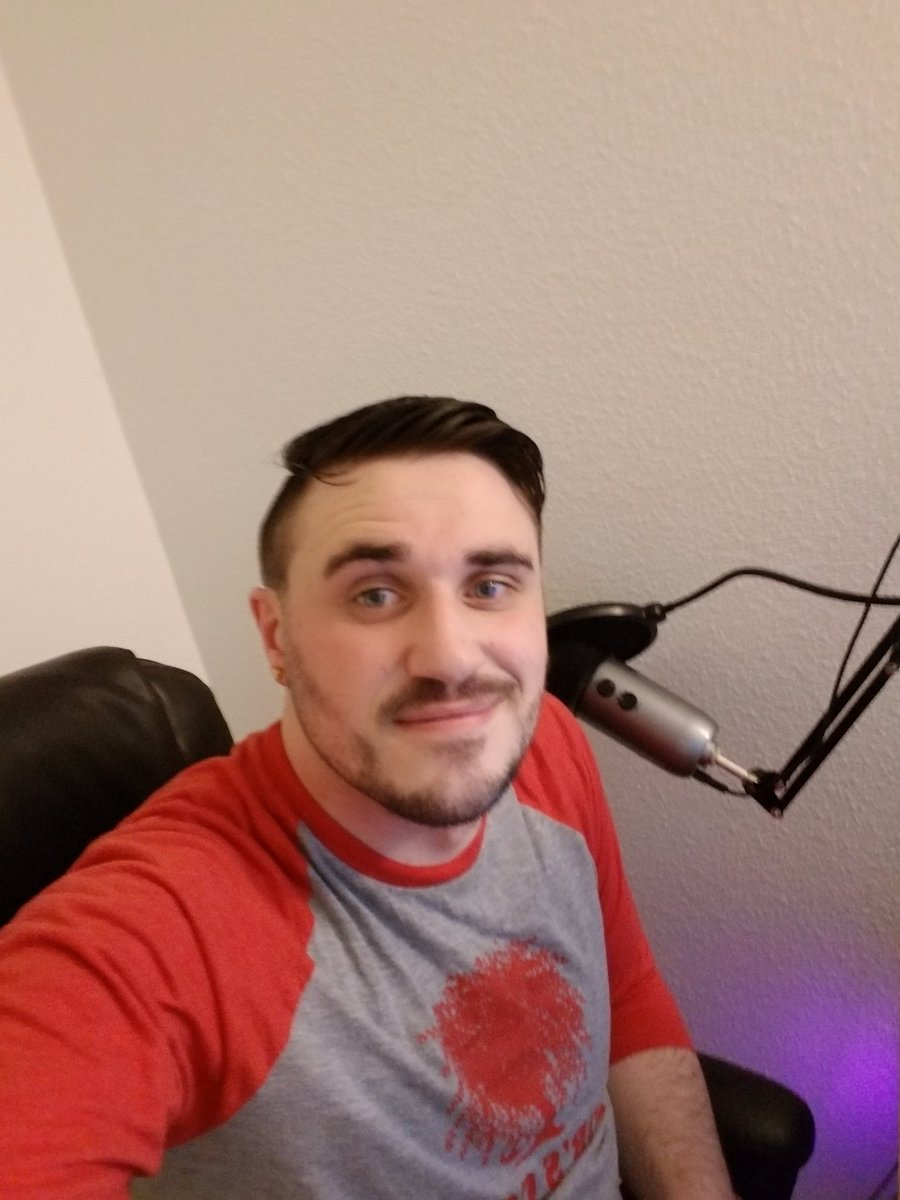 Arlogun3_TV's tweet photo. New look who dis?! #blamearlo https://t.co/HYmcdgACkt