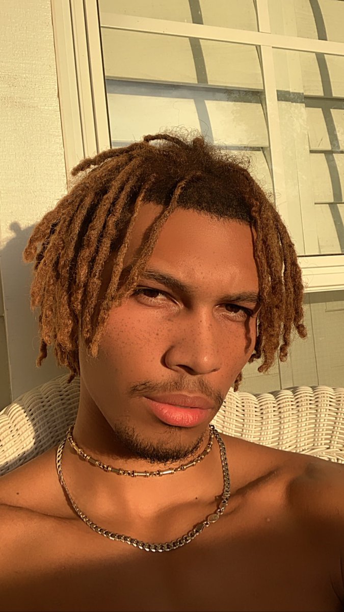 robxbrookss's tweet photo. 🖤 next tattoo https://t.co/XJChCnvrQS