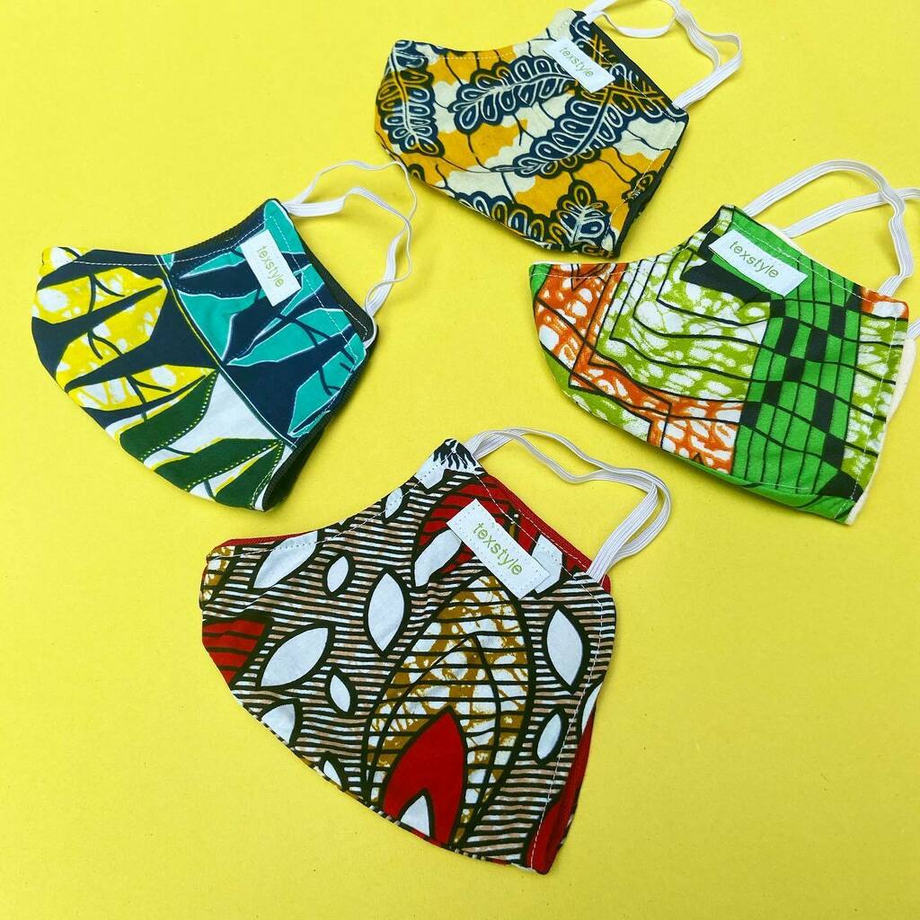 texstyleshop's tweet photo. ASSORTED MASKS ~ Now available ~ for when you need a mask fast and don’t have a preference of print. Stay safe out there❣️😷
•
•
•
#texstylefacemasks #ppe #ppefashion #facemasks #texstyle #texstyleshop #facemaskfashion #ankaramask #africanprint #afric… https://t.co/TFftIGp0My https://t.co/42yPDERVaL