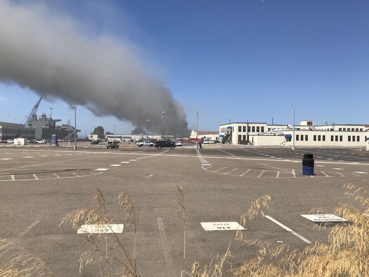 AllisonAshNBC7's tweet photo. BREAKING! Loud explosion just heard from inferno aboard #Navy ship #USSBonhommeRichard https://t.co/HuK12iC9BI
