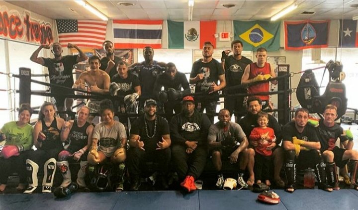 Chadrick_Turner's tweet photo. CenTex pugilism..๐ฅ๐๐พ๐ฅ
#StrKings #CBTMT #fightfamilia https://t.co/Asbf9VIV9J
