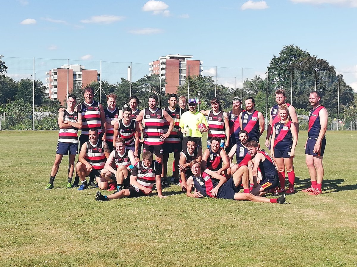 BaselAfc's tweet photo. We thought it wouldn’t be possible. But we managed to field a team for a practice match against Winterthur Lions on Saturday. The first match in Switzerland in 2020.

Much love to our sister club @PortMelbourneFC 

#HoppDragons #BornAndBred #aflswitzerland #afleurope #afl https://t.co/yUth8J4b0J