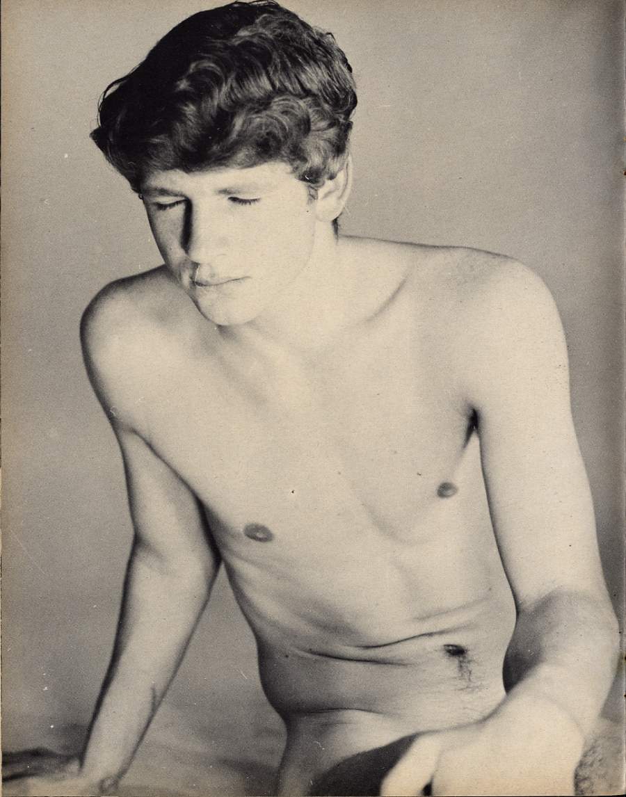 creatureblackl1's tweet photo. Yukon [Photos by Guy Strait aka D.O.M (Dirty Old Men) Studio] San Francisco, 1968 or so #guystrait #domstudio #vintagemen https://t.co/L1Y7Tb3E3o