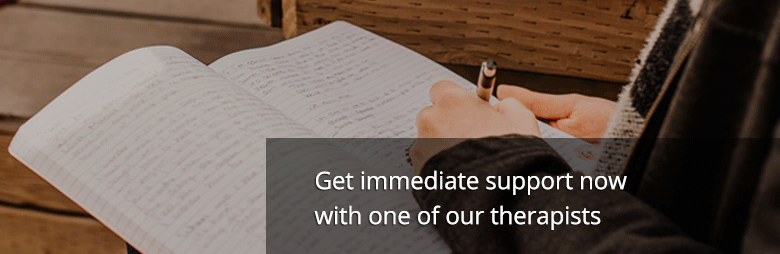 AnxietyUK's tweet photo. Struggling to cope and need some someone to talk to? Access our easy and instant #support service where you can book a session with an #experienced #therapist today. https://t.co/pqYdGnVoFl https://t.co/s3CVVFdewn
