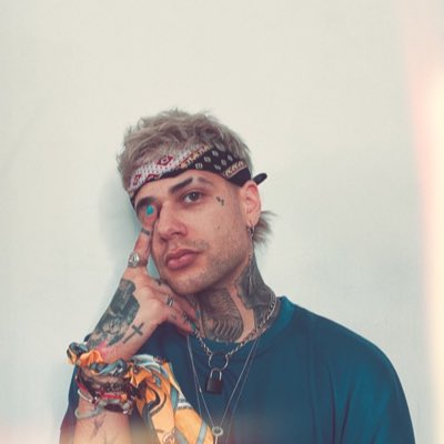 #NewProfilePic https://t.co/kOxb6A6fPD<a href="/tag/newprofilepic"class="tags">#NewProfilePic</a>