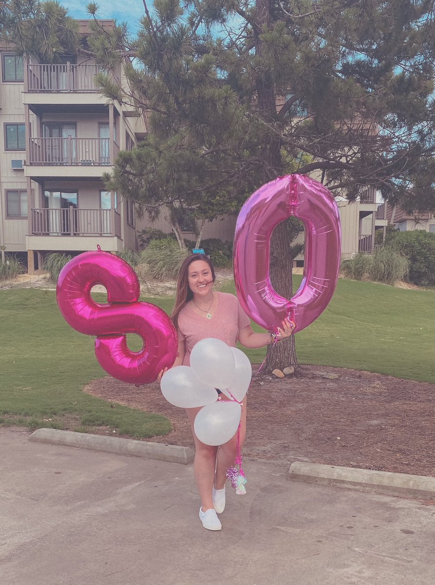 hannahkaymusic's tweet photo. ‘Hurt Song’ hit 80k streams on @spotify, I can’t thank y’all enough for all the love & support because of y’all I get to do what I love everyday!!💗🎉 #hurtsong #hannahkay #spotify https://t.co/DTtBYnOl4k