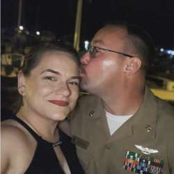 dead at 41 Charles Robert Thacker was from  #Arkansas and a Chief Petty Officer in the Navy. While deployed on the USS Theodore Roosevelt, 650 members contracted  #COVID. 10 days later Thacker was found unresponsive while in quarantine on Guam.  https://stripes.com/news/us/uss-theodore-roosevelt-s-coronavirus-victim-was-a-chief-petty-officer-from-arkansas-1.626369