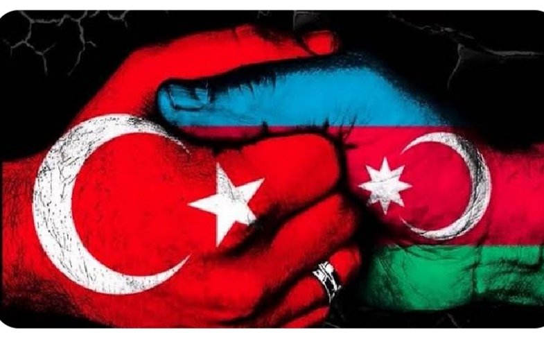 ardagurbuzdal's tweet photo. Aynı bedende iki can, şen ol can Azerbaycan. vur ermeni itine Türk milleti sizinle 🇹🇷🇦🇿🇹🇷🇦🇿🇹🇷🇦🇿#Azerbaijan #SeninleyizAzerbaycan https://t.co/qrSthAxFmn