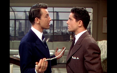 s_vintageways's tweet image. I know #gaycoded villains are problematic, but man do i love it. #hayscode #alrerdhitchcock #film